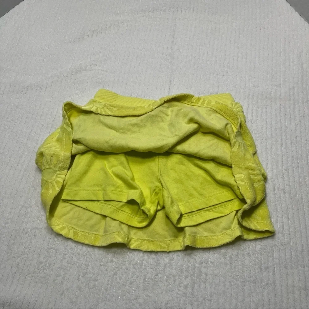 Old Navy chic yellow